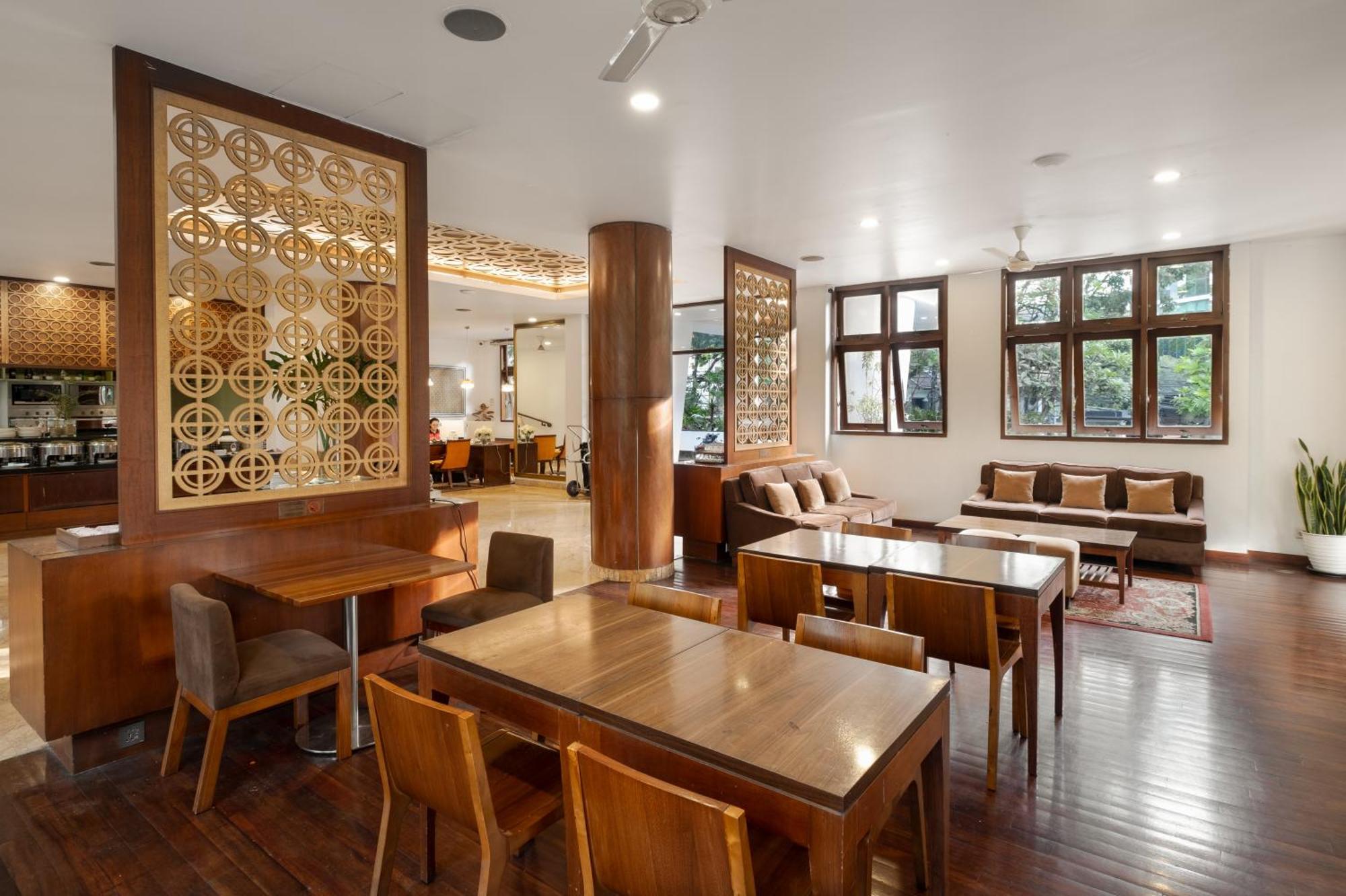 House Sangkuriang Hotel Bandung Eksteriør billede