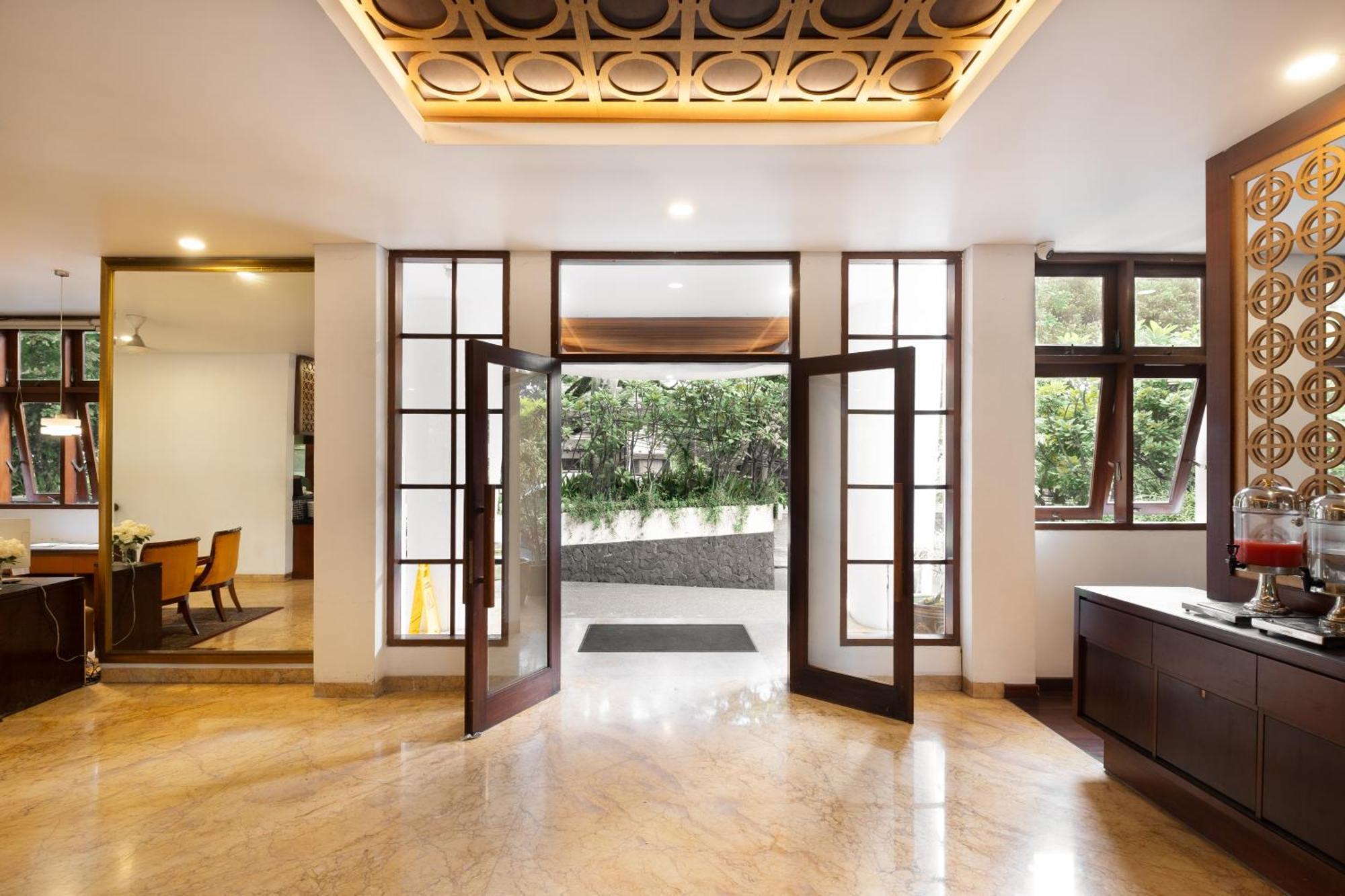 House Sangkuriang Hotel Bandung Eksteriør billede