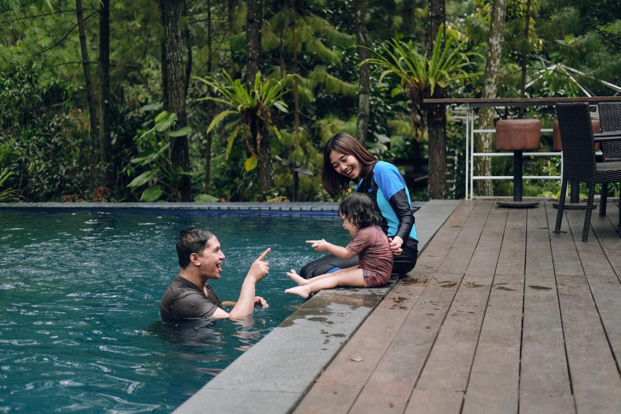 House Sangkuriang Hotel Bandung Eksteriør billede